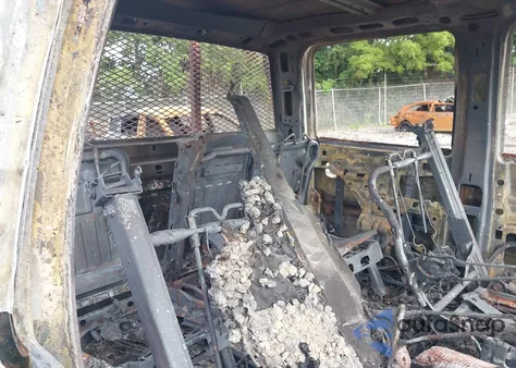 2003 Chevrolet Silverado 2500Hd Lt z USA, uszkodzony, nr VIN 1GCHK23123F155857